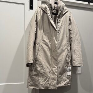 Lululemon Athletica snow warrior parka